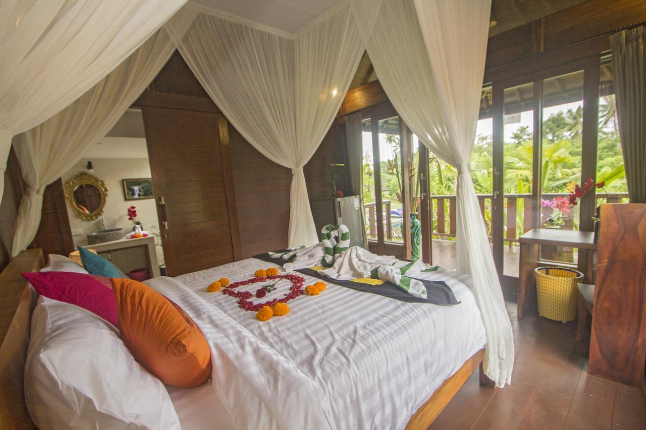 Ratna Villa 4 Ubud  Exterior photo